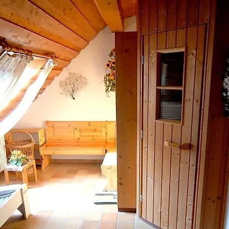 C4 Albmatte-fewo Sauna, Hallenbad Aussenbecken Massagen Nebenan Apartment Menzenschwand