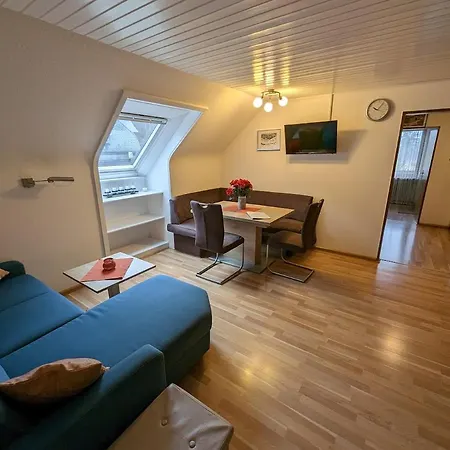 Apartamento C4 Albmatte-fewo Sauna, Hallenbad Aussenbecken Massagen Nebenan Menzenschwand-Hinterdorf